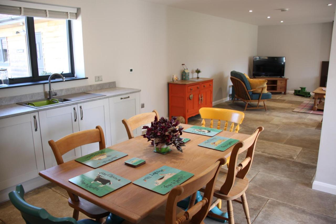 Wonderfully Spacious Luxury Holiday Cottage บิลลิงส์เฮิร์ส ภายนอก รูปภาพ