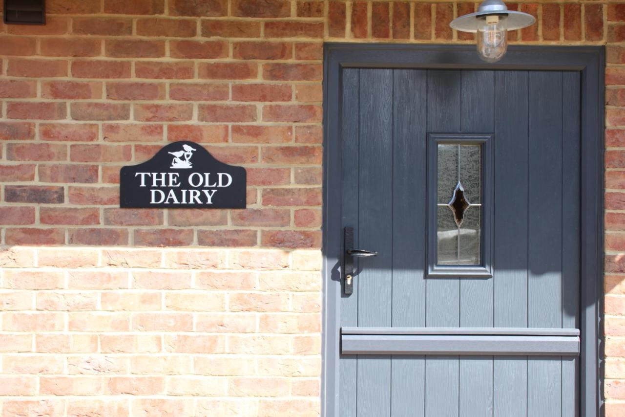 Wonderfully Spacious Luxury Holiday Cottage บิลลิงส์เฮิร์ส ภายนอก รูปภาพ