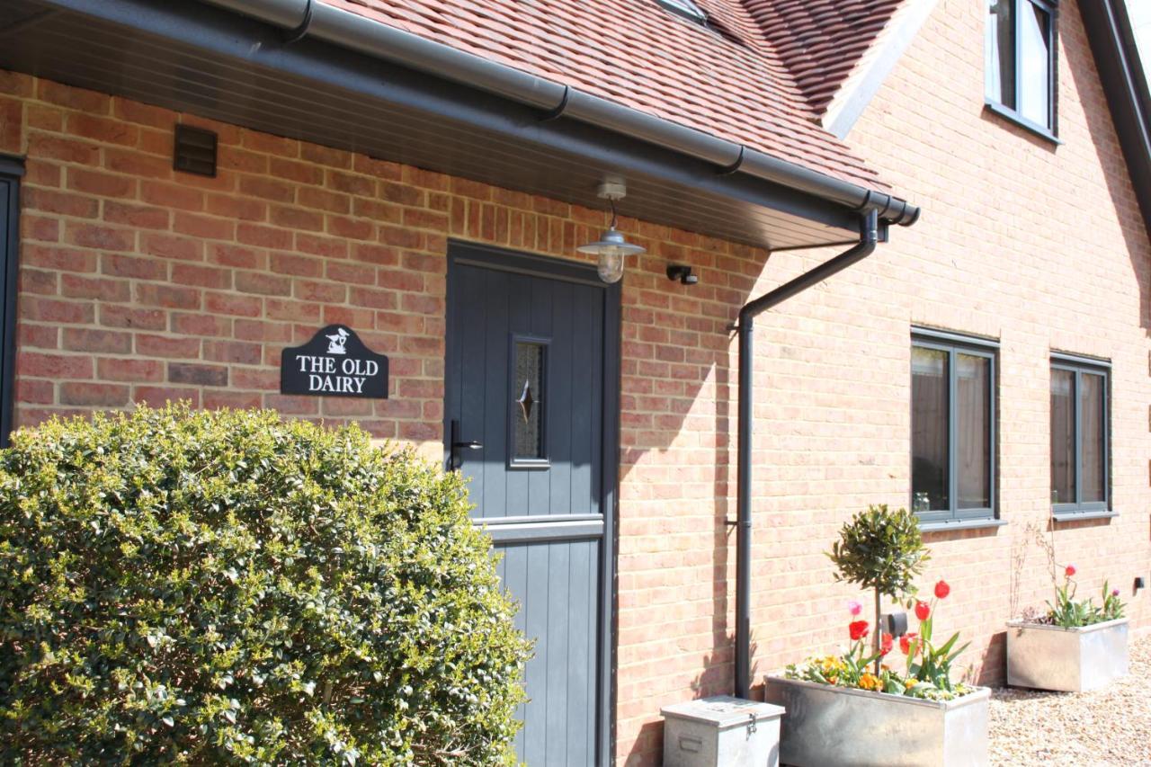 Wonderfully Spacious Luxury Holiday Cottage บิลลิงส์เฮิร์ส ภายนอก รูปภาพ
